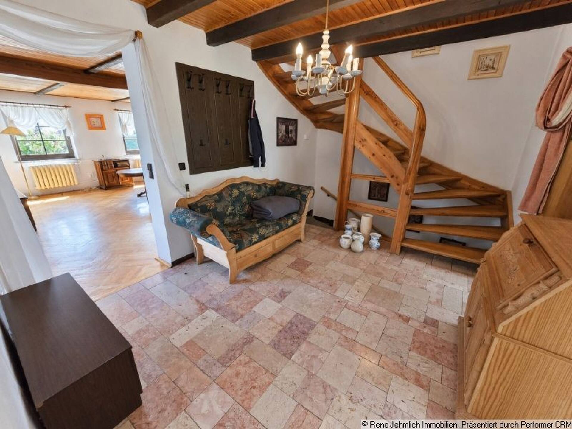 Einfamilienhaus in 09125 Chemnitz mit 207 m² kaufen