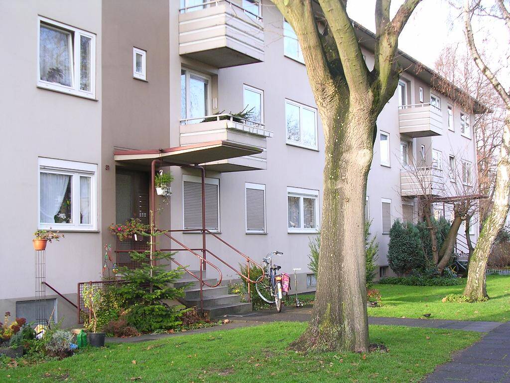 Lichtdurchflutete Wohnung in Duisburg Wanheimerort mit Balkon – Duisburg – Vorschaubild 2