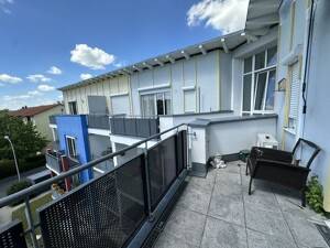 Exklusives Wohngefühl zentrumsnah - 2-Zimmer-Wohnung mit Balkon und zusätzlichem Raum – 84130 Dingolfing – Vorschaubild 3