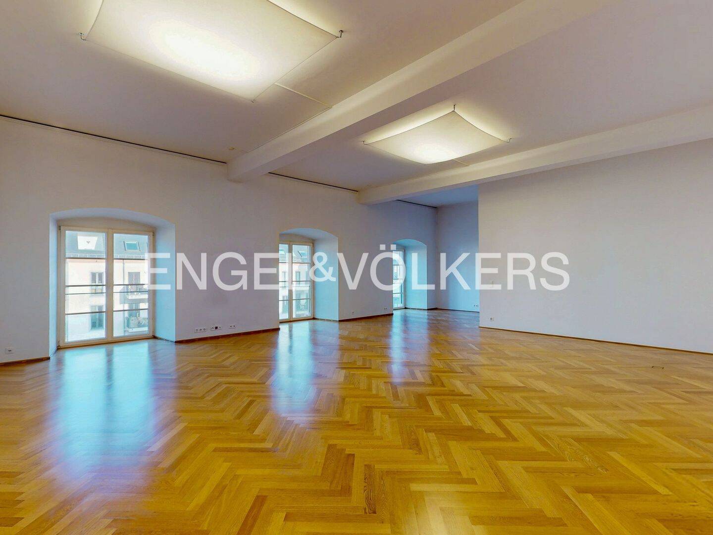 Exklusive 4-Zimmer-Wohnung im denkmalgeschützten Dalberger Hof – Mainz – Vorschaubild 2