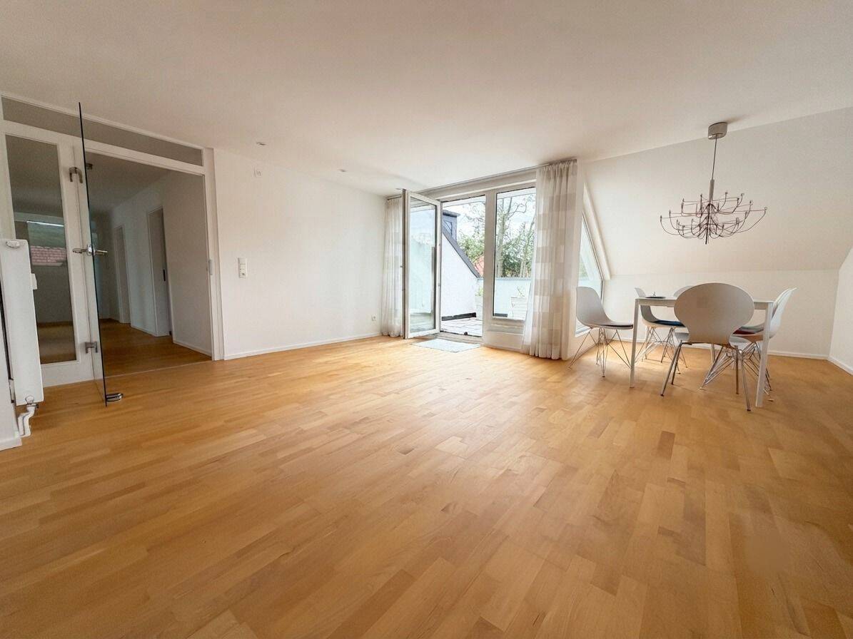 Großzügig geschnittene, sanierte Eigentumswohnung in Top-Lage von Kassel-Harleshausen – Kassel – Vorschaubild 4