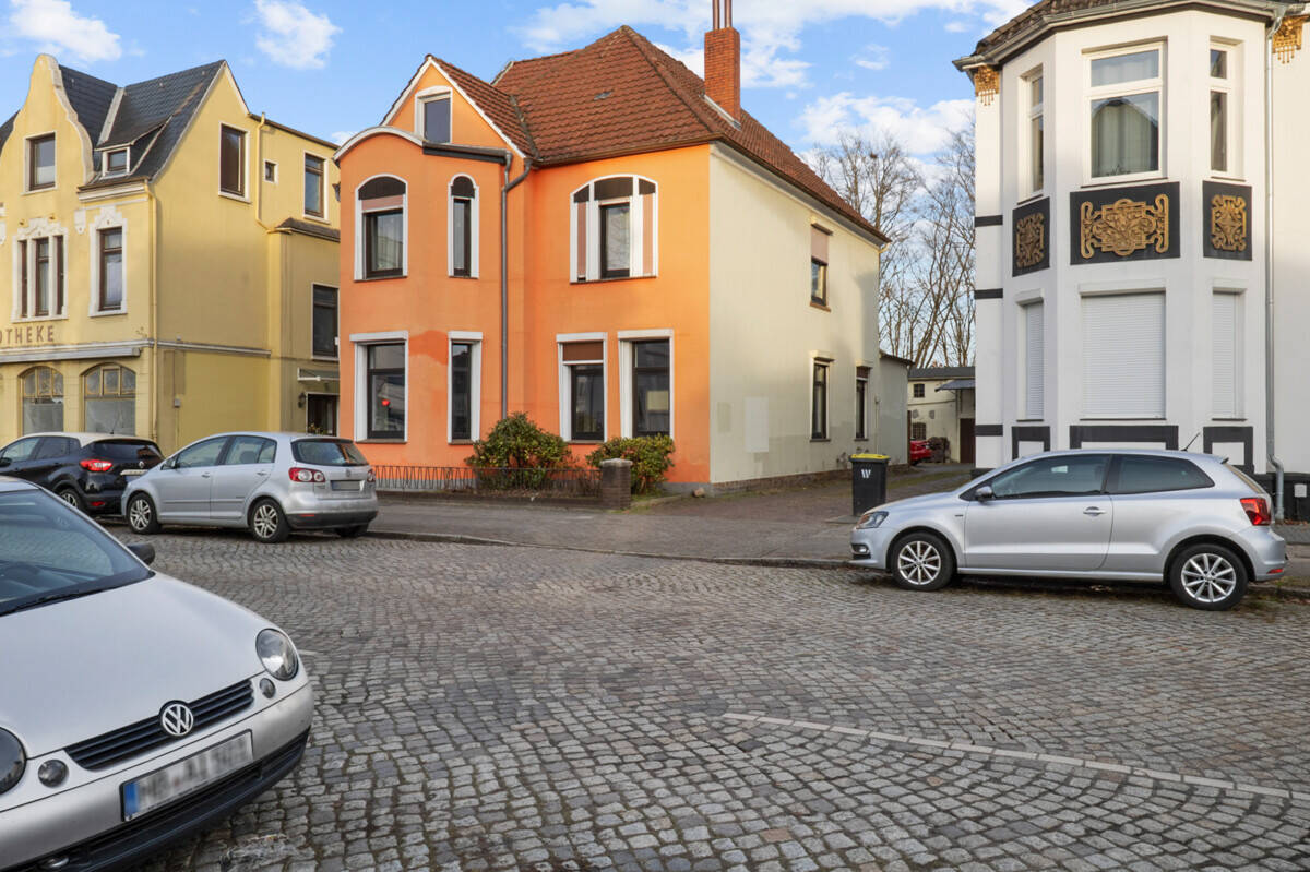 Delmenhorst-Stadtmitte |Mehrfamilienhaus mit zwei Wohneinheiten und Ausbaureserve in Innenstadtlage – Delmenhorst – Vorschaubild 5