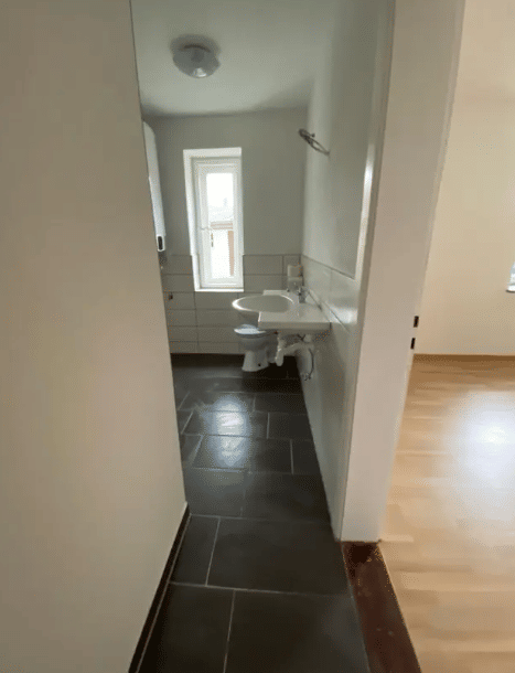 Schön renovierte DHH mit Garten – Kelheim – Vorschaubild 9