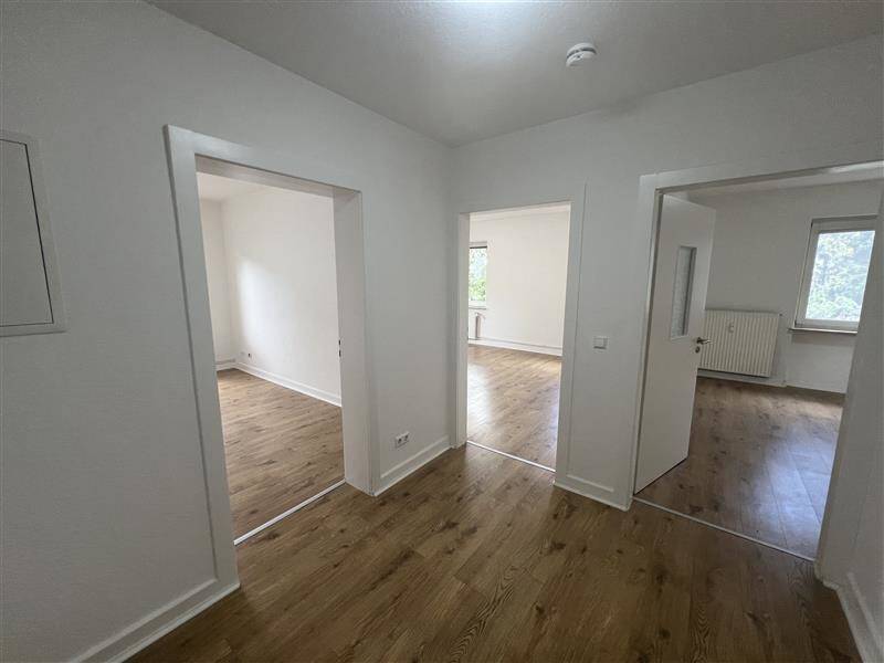 Gemütlich wohnen mit Raum zum Leben: Helle 2,5-Zimmer-Wohnung im Erdgeschoss - sofort verfügbar – Hannover – Vorschaubild 3