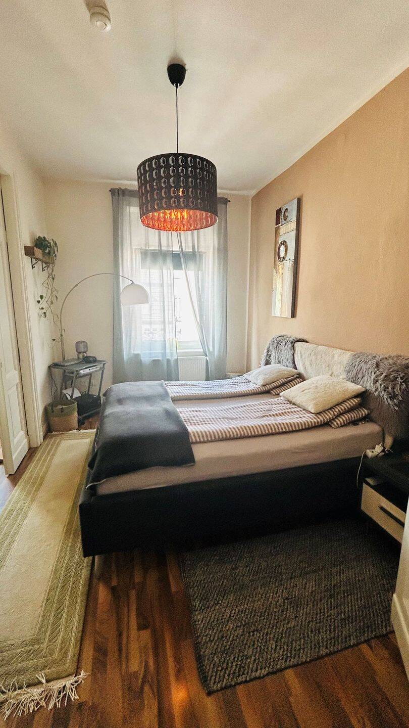 Schicke Altbauwohnung I Einbauküche I eigener Gartenanteil – Hamm – Vorschaubild 9