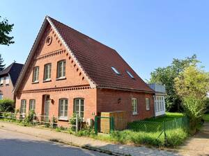 Stilvolles Einfamilienhaus mit historischem Charme und hochwertiger Sanierung in idyllischer Lage – 21129 Hamburg – Vorschaubild 2