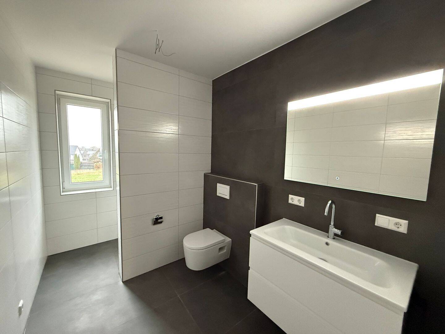 Gemütliche 2-Zimmer-Wohnung mit hochwertiger Küche in Osnabrück – Osnabrück – Vorschaubild 4
