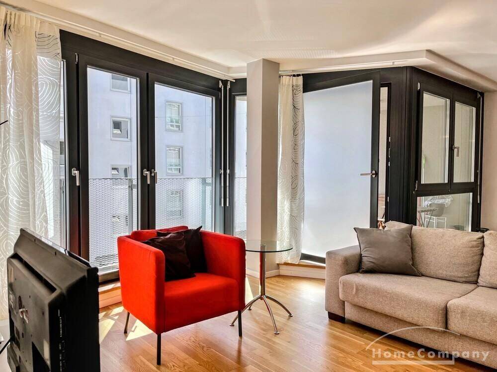 Schöne, möblierte 2-Zimmer-Wohnung mit Loggia in München-Giesing – München – Vorschaubild 4