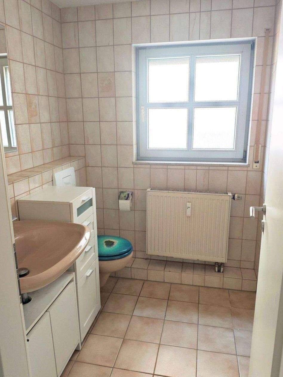 Provisionsfrei --- schöne helle 2-Zimmer-Terrassenwohnung mit Stellplatz, Gemeinschaftsgarten & -pool – Birkenfeld – Vorschaubild 7
