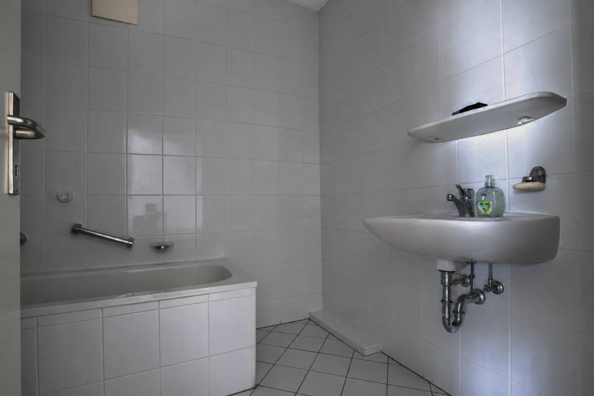 I IN RENOVIERUNG I Neubau-Wohnung in Gohlis I Aufzug I Wannenbad I offener Küchenbereich I TG Stellplatz I – Leipzig – Vorschaubild 8