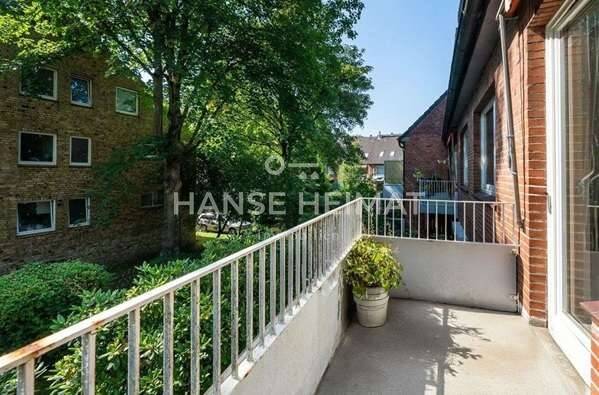 Bereit zum Einzug! Zentrale 3-Zimmer-Wohnung mit Balkon – Hamburg – Vorschaubild 4