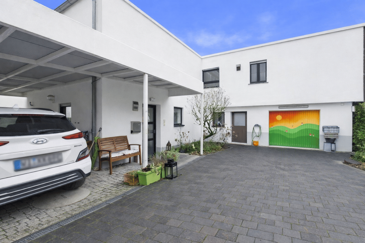 135 m² Wohnfläche | 639 m² Grundstück | Freistehendes Haus mit Einliegerwohnung in Wiesbaden – Wiesbaden – Vorschaubild 3