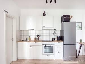 26710 HomeCompany Dresden Möbliert/Furnished 2-Zimmer Apartment / Terrassenwohnung in Dresden-Neustadt max. 2 Personen – 1099 Dresden – Vorschaubild 3