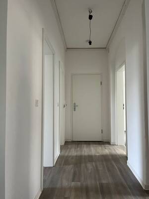 Großzügige 2-Zimmer-Wohnung im beliebten Dresden-Pieschen – 1127 Dresden – Vorschaubild 6