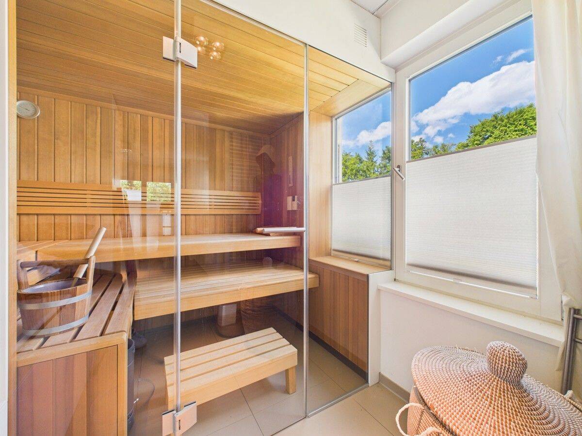 Bestlage Prinz-Ludwigs-Höhe: traumhaftes Penthouse mit Sauna und Einliegerappartement