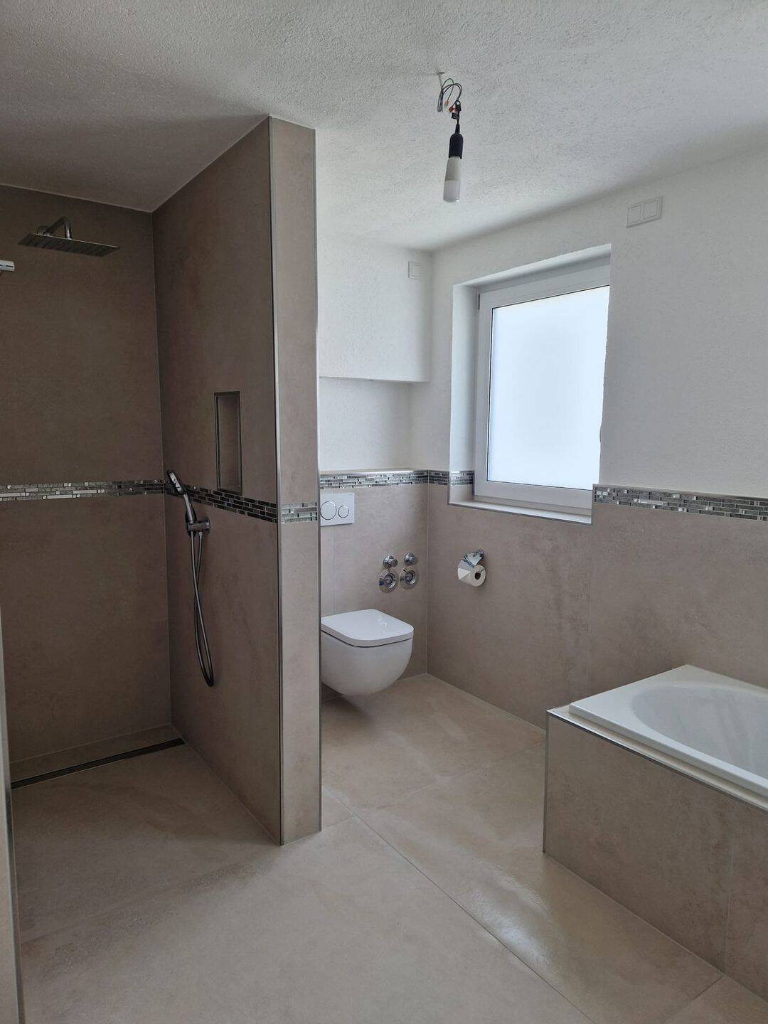 Exklusive 3-Zimmerwohnung mit Erstbezug nach Kernsanierung – Ihr neues Zuhause auf Neubauniveau! – Karlsruhe – Vorschaubild 4