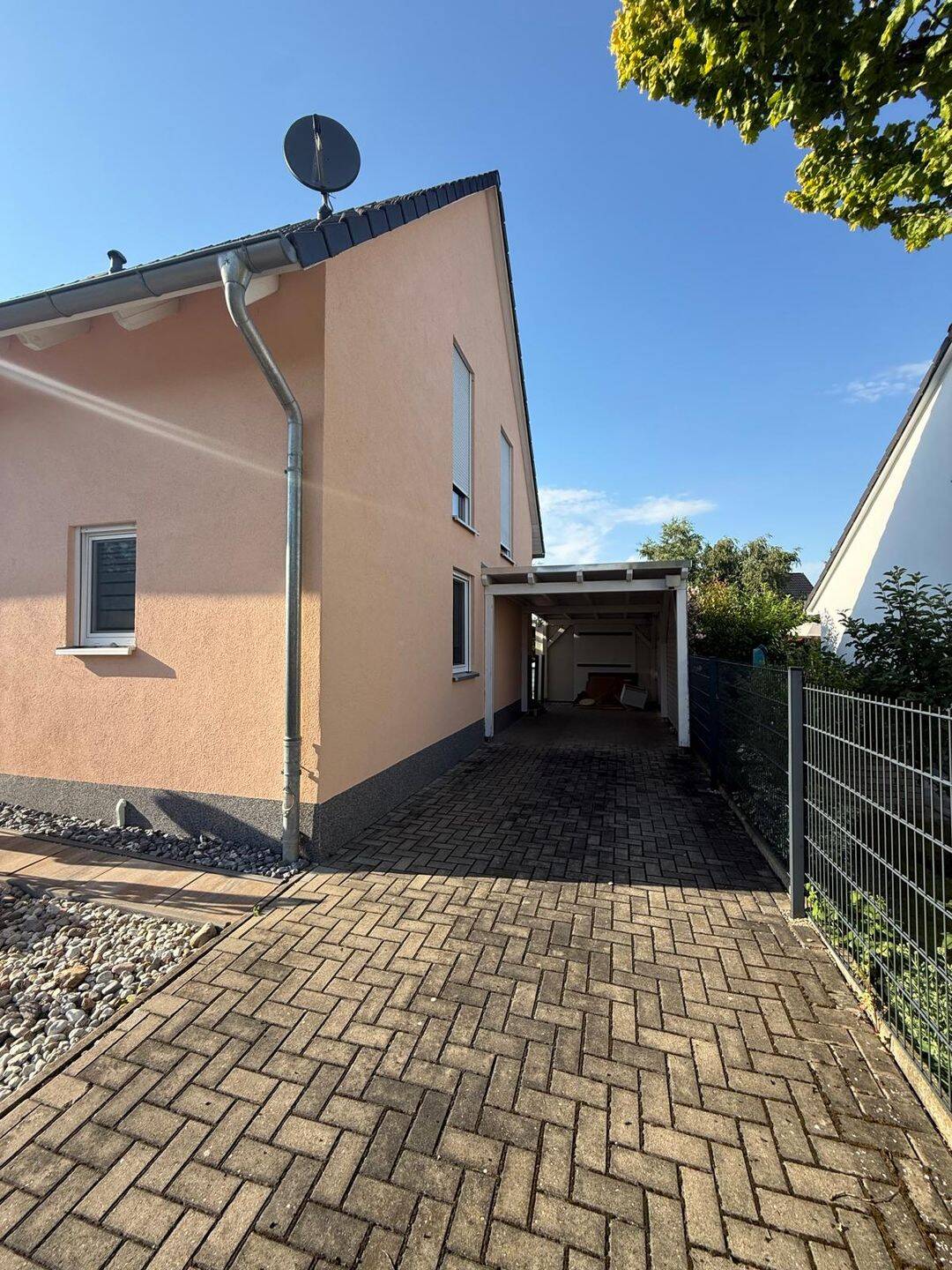 Freistehendes Einfamilienhaus mit Erdwäre, Kamin & Wintergarten – Leipzig Rückmarsdorf – Leipzig – Vorschaubild 4