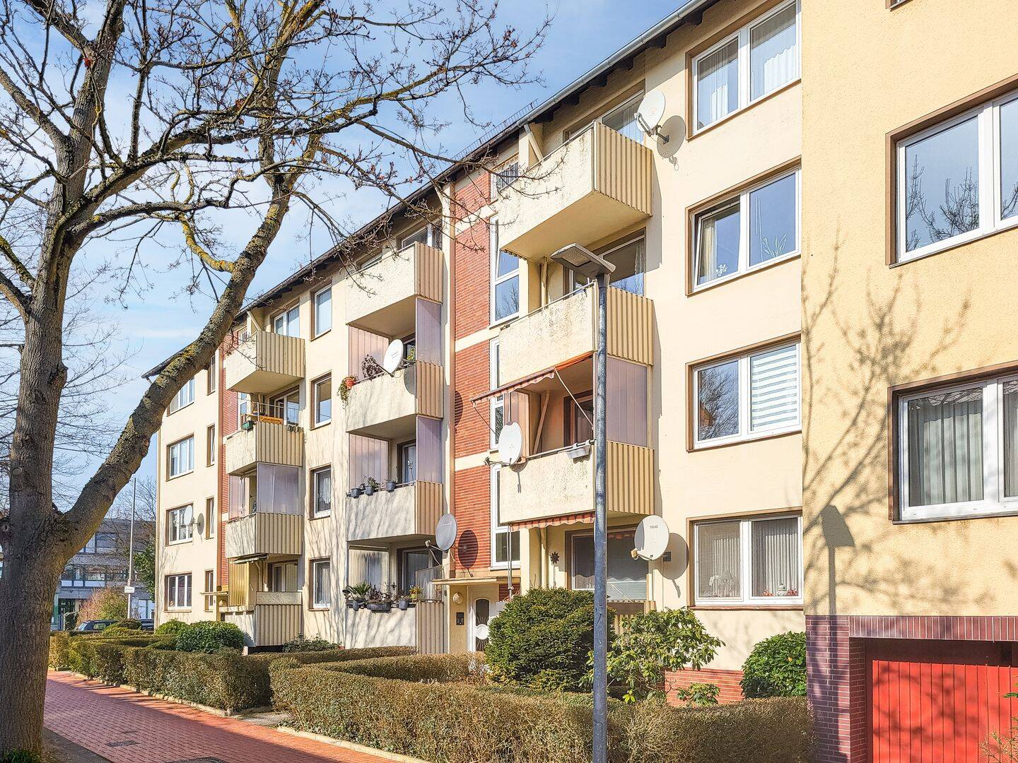 Badenstedt: MFH mit 8 Wohnungen nahe Stadtteilzentrum