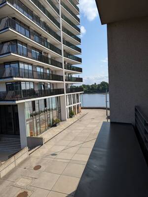 Großzügige 2 Zimmerwohnung an der Weser – 28217 Bremen – Vorschaubild 5