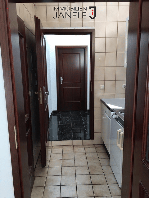 Ansprechendes 1-Zi.-Altstadt-Appartement zwischen Alten Rathaus und Dom – Regensburg – Vorschaubild 2