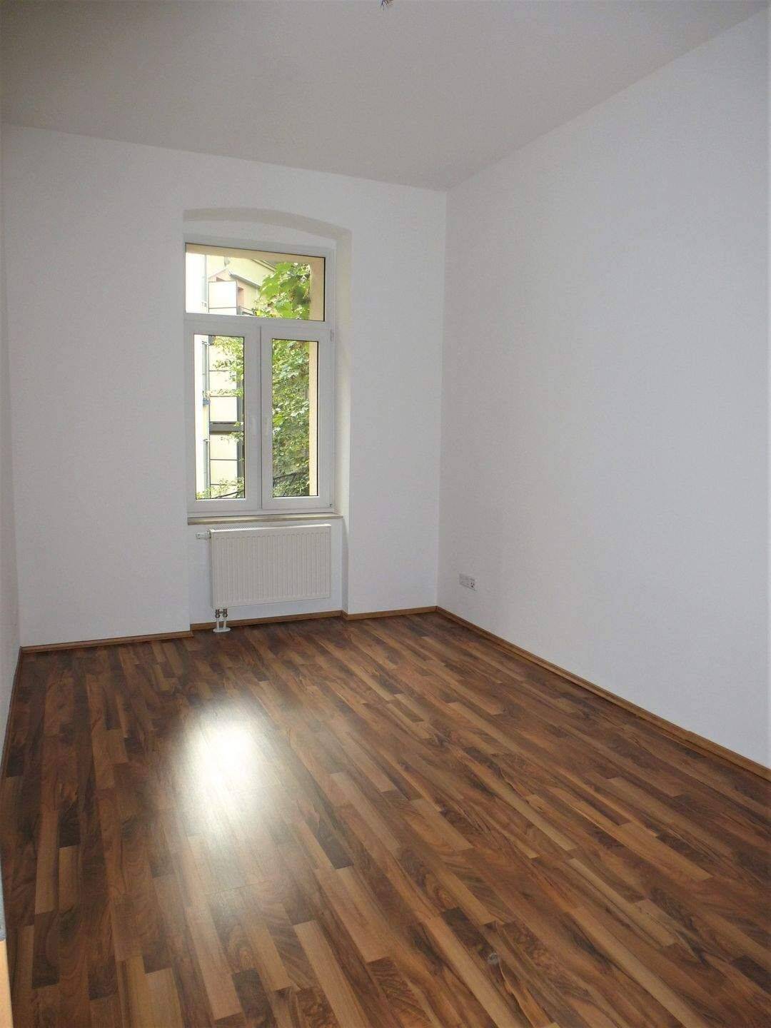 Schicke 3-Raumwohnung mit Tageslichtbad – Chemnitz – Vorschaubild 8