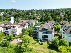 * helle und sehr schöne 2-Zimmer-Wohnung in ruhiger und grüner Lage * – 1326 Dresden – Vorschaubild 3