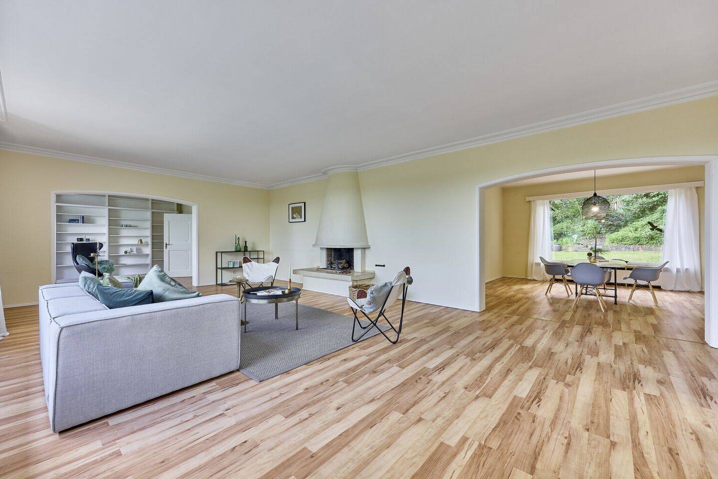 Charmante Landhausvilla in bester Hanglage von Auerbach - verborgen gelegen mit unvergleichlicher Aussicht! – Bensheim – Bild 1 von 9