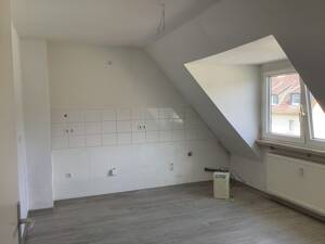 Gemütliche 2-Zimmer Dachgeschosswohnung in Senne – 33647 Bielefeld – Vorschaubild 2