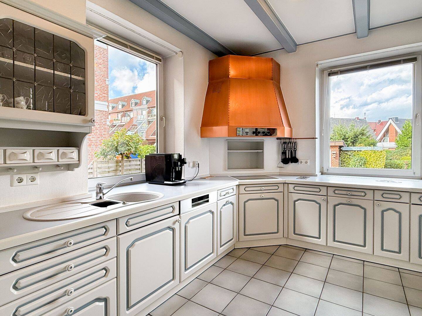 Repräsentativer Firmensitz oder Wohntraum: Großzügige Villa in bester Kanallage – Rendsburg – Vorschaubild 6