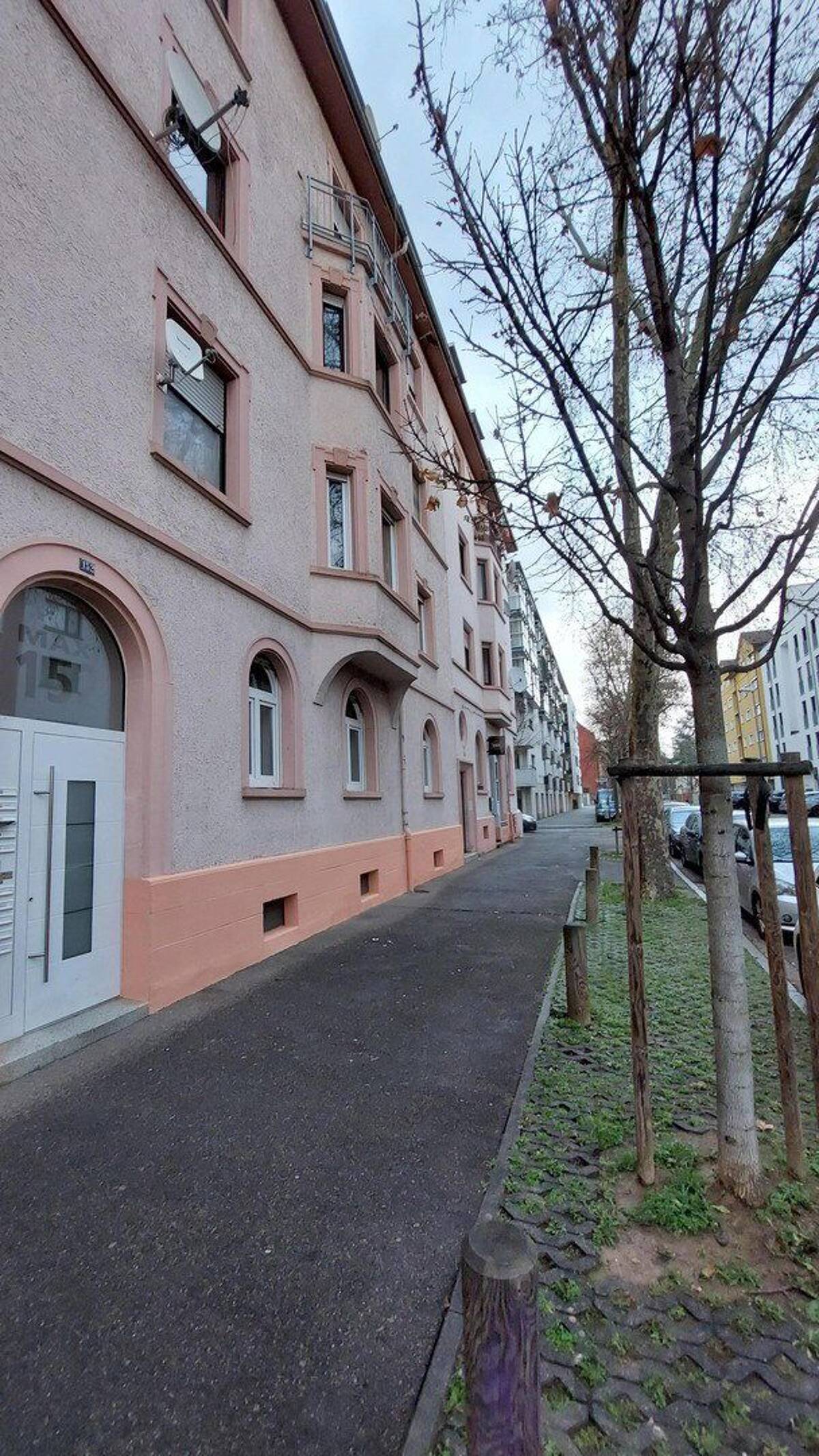 Sonnige 2-Zimmer Altbauwohnung mit Flair und viel Potential – 75172 Pforzheim – Bild 1 von 9