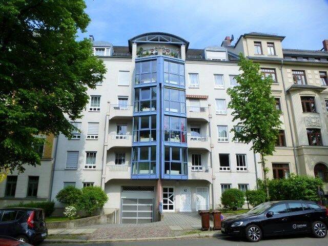 CHARMANTE SINGLEWOHNUNG MIT KÜCHENZEILE... – Chemnitz – Vorschaubild 3