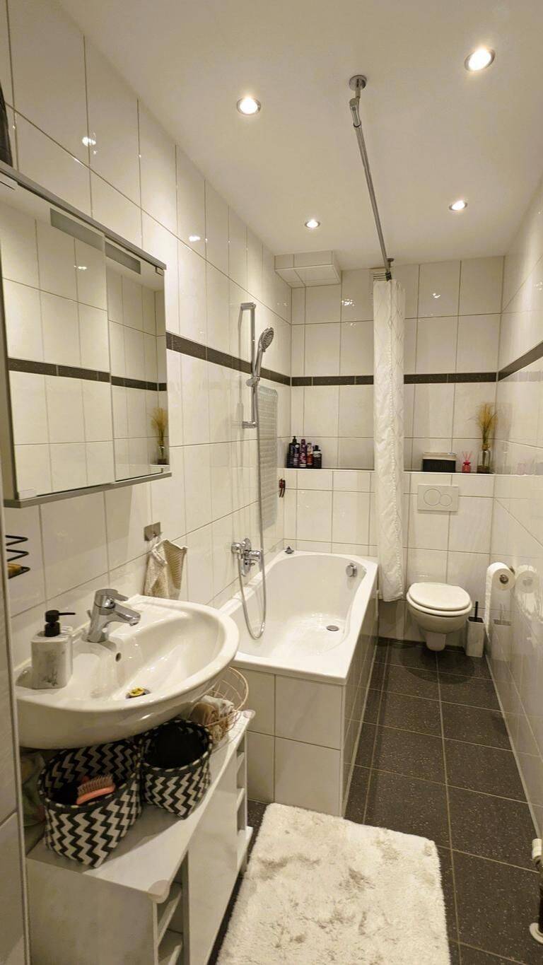 2.0.2.6: Nbg Gleisshammer - Tullnau, gepflegte helle 3-Zi-Whg. (1.OG Aufzug), ca. 65m², Einbauküche, Balkon, Rollläden – Nürnberg – Vorschaubild 9