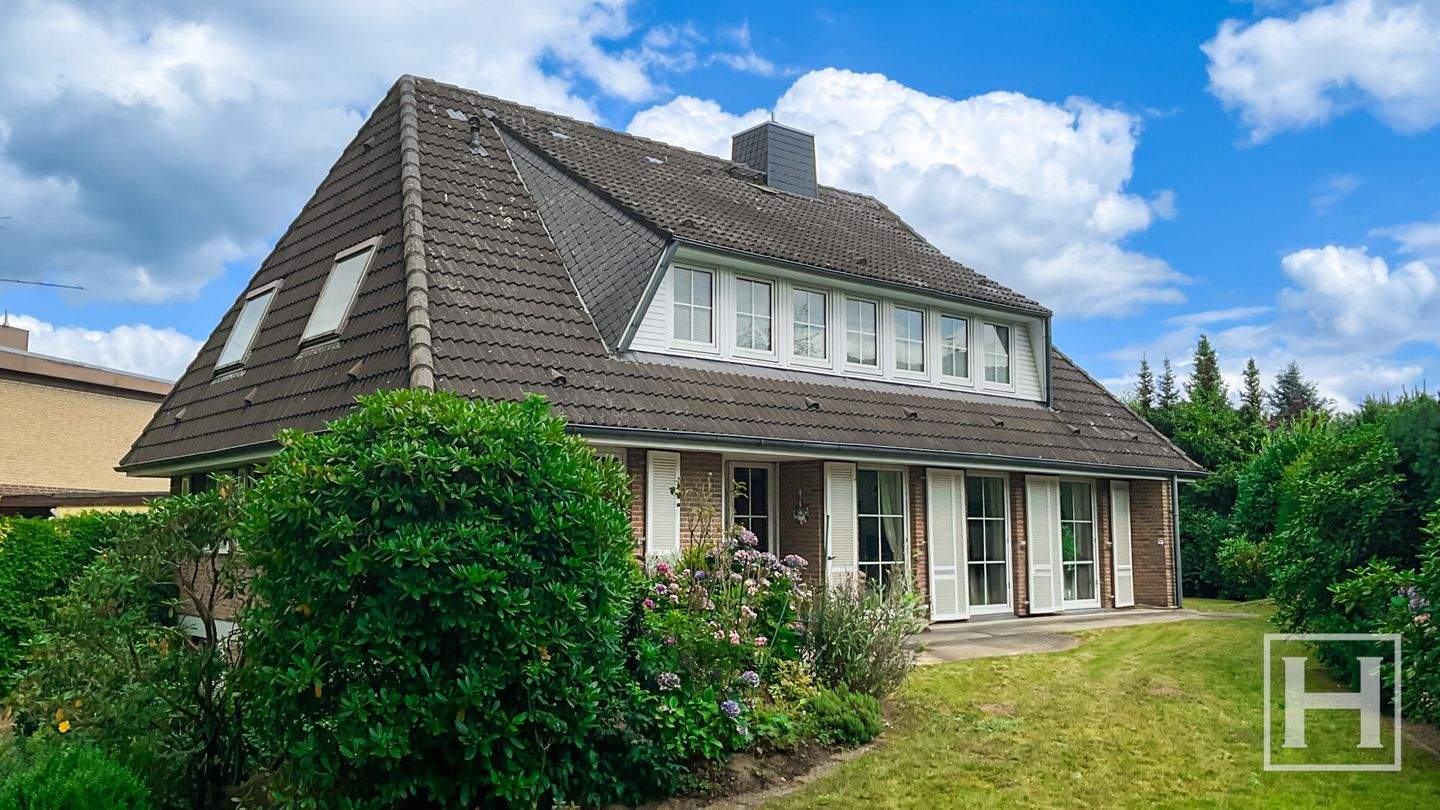 Stilvolle Villa mit Einliegerwohnung – Bad Segeberg – Bild 1 von 4