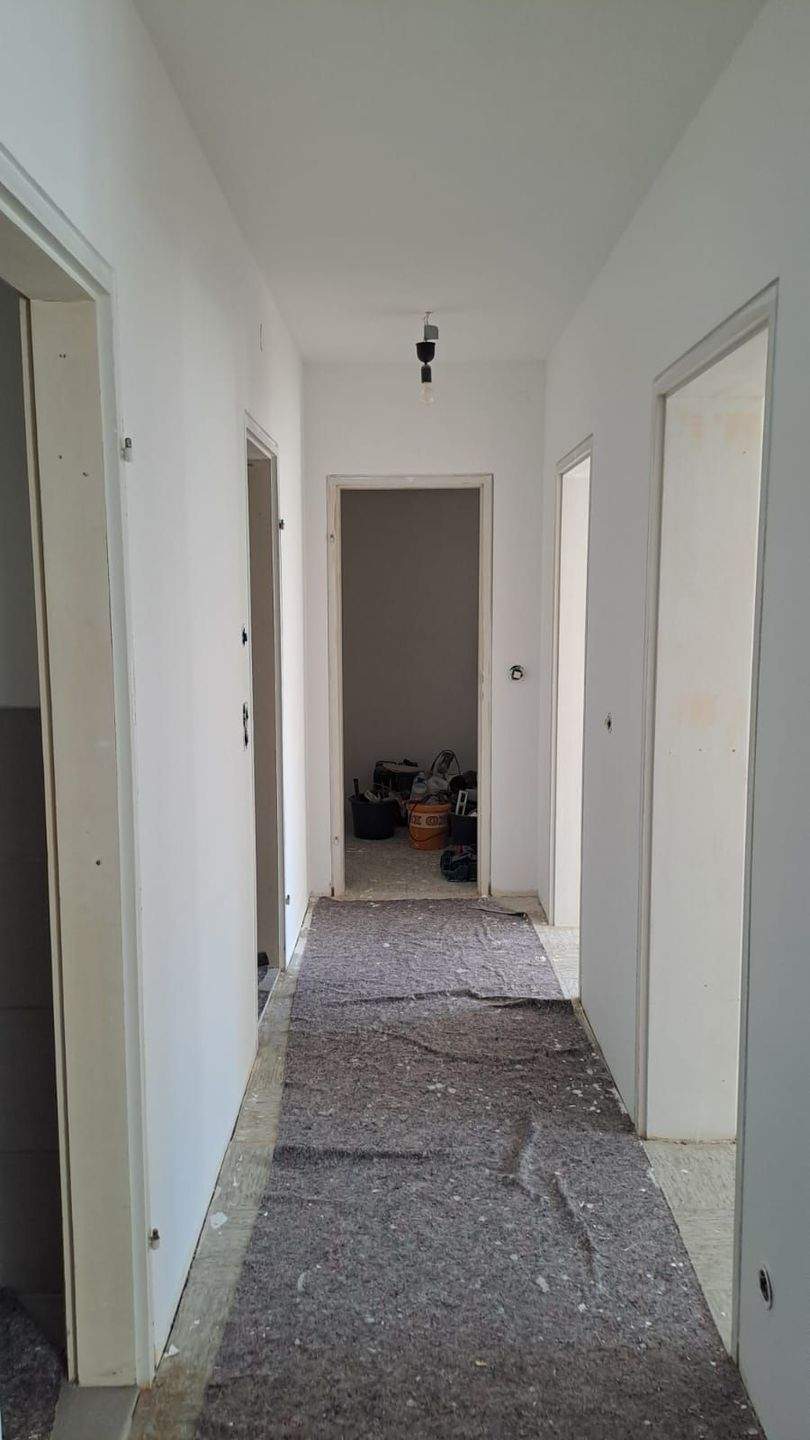 Schöne 3 Zimmerwohnung mit Balkon im 2.OG, ruhig gelegen ab 01.03.26 – Nürnberg – Vorschaubild 7