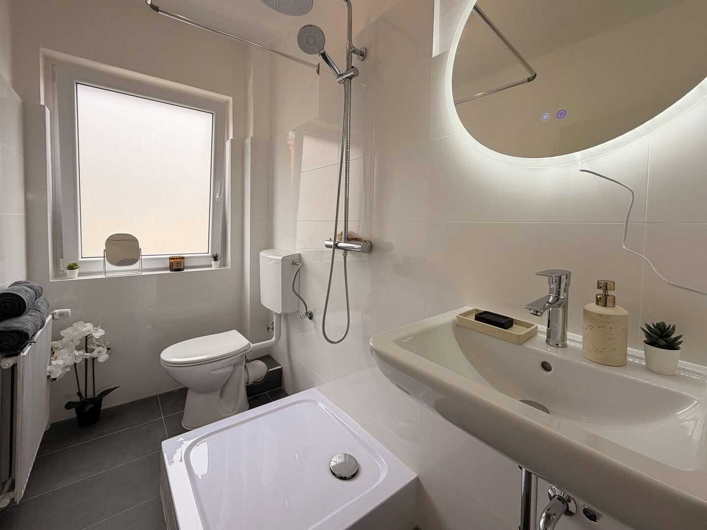 Sofort bezugsbereit: 2-Zimmerwohnung in modernisiertem Topzustand – Bremen – Vorschaubild 6