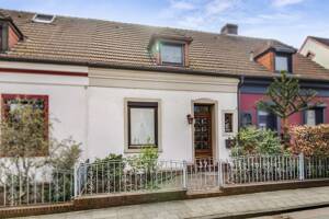 Reihenmittelhaus mit ausgebautem Dachgeschoss, Vollkeller und Doppelgarage in Ohlenhof – 28239 Bremen – Vorschaubild 2