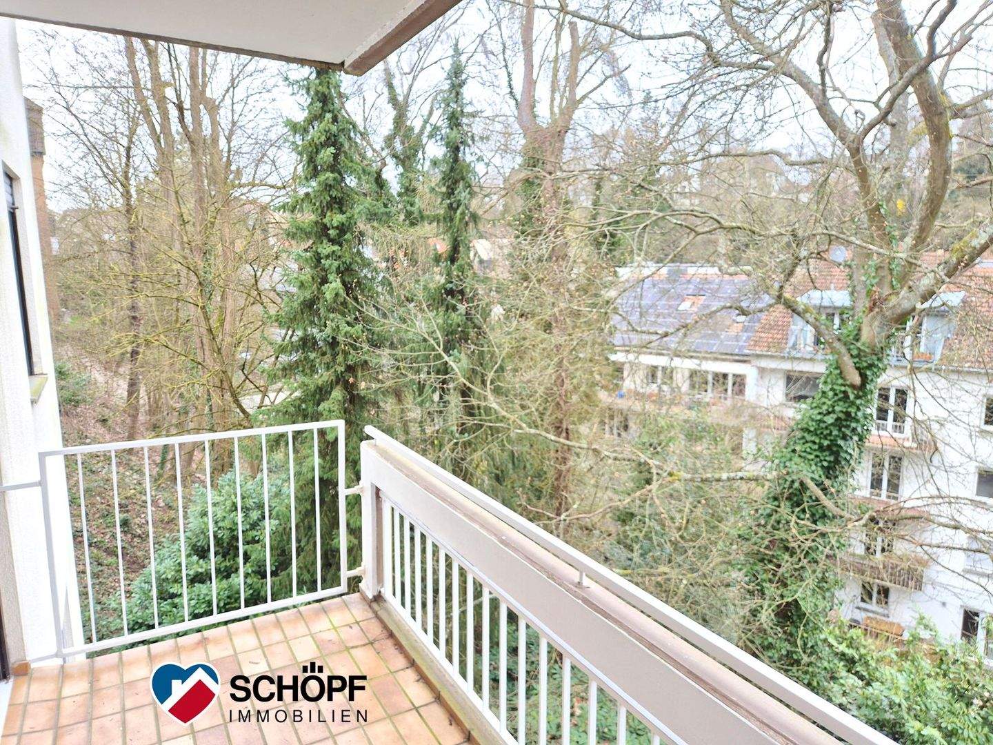 Renovierte 2 Zimmer Wohnung mit Garage! – Saarbrücken – Vorschaubild 4