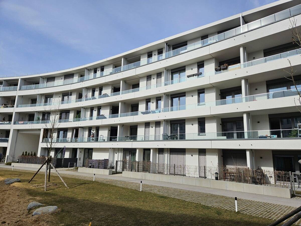 Modernes urbanes Wohnen und trotzdem noch Naturnah ! – 81249 München – Bild 1 von 9