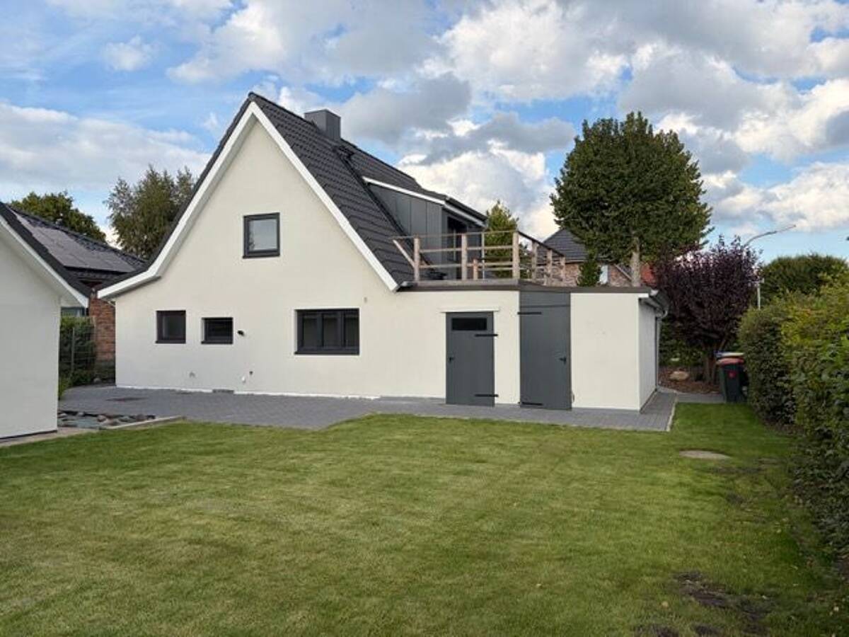 Gepflegtes Einfamilienhaus in HH-Langenhorn – 22415 Hamburg – Bild 1 von 9