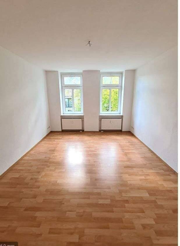 Einziehen und wohlfühlen in der attraktiven Wohnung mit Wintergarten – Chemnitz – Vorschaubild 8