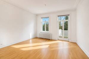 PENDLERWOHNUNG IN BESTLAGE – DIREKT AM ALSTERLAUF – 22337 Hamburg – Vorschaubild 2