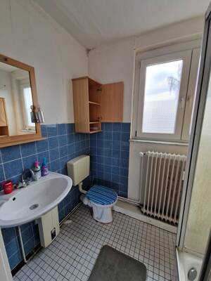 Dreifamilienhaus mit 108 m², 56 m² und 57 m² Wohnfläche mit charmantem Innenhof. – 46145 Oberhausen – Vorschaubild 6
