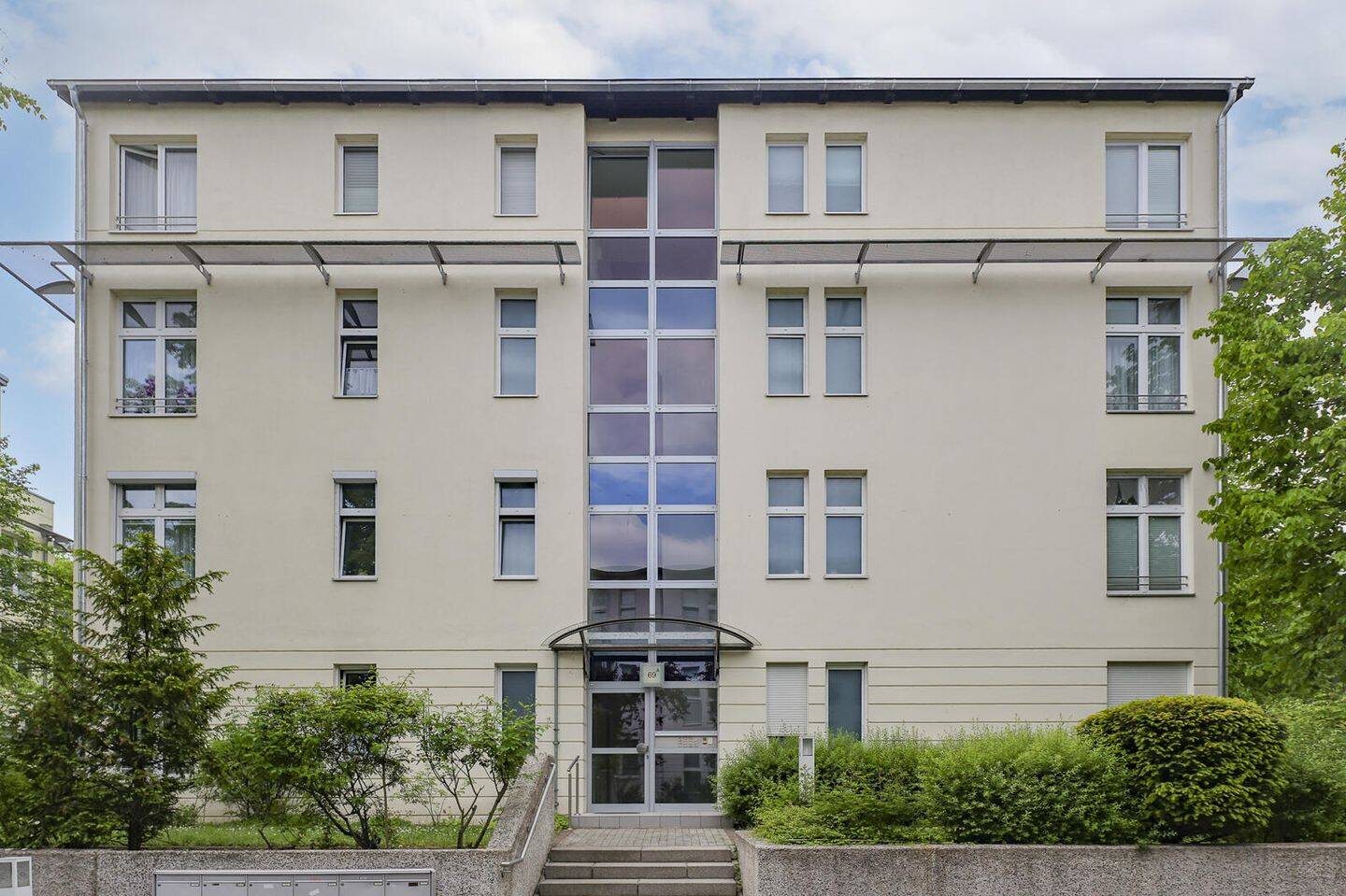 Rarität in Bestlage! | 2 Zimmer | Wfl. 62 m² | Terrasse | Stellplatz | Hobbyraum | vermietet – Potsdam – Vorschaubild 2