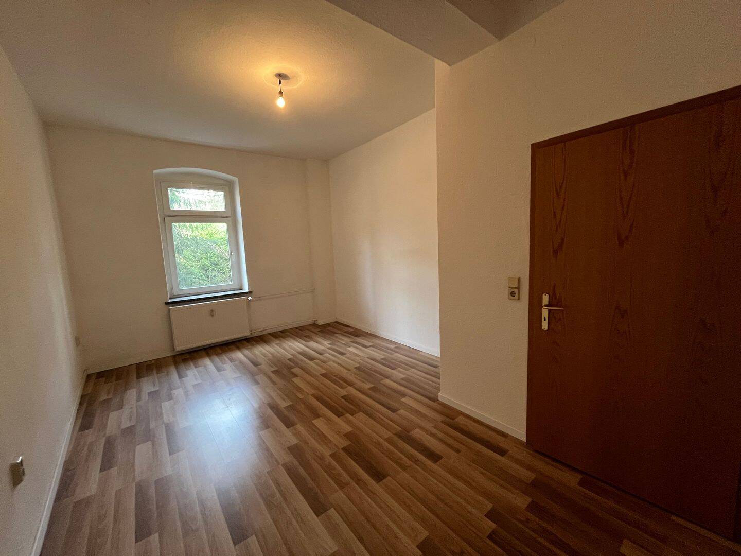 2-Zimmer-Küche-Bad-Wohnung mit Balkon + EBK – Chemnitz – Vorschaubild 8