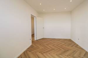 Moderne Eigentumswohnung mit Südbalkon, Aufzug und barrierefreiem Zugang – 47198 Duisburg – Vorschaubild 6