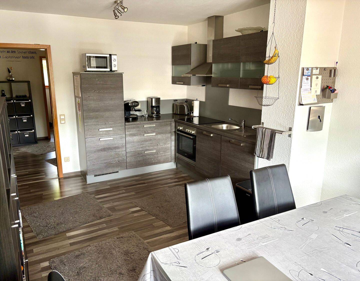 Schöne Eigentumswohnung mit Balkon, Stellplatz und Kellerraum – Eschenburg – Vorschaubild 3