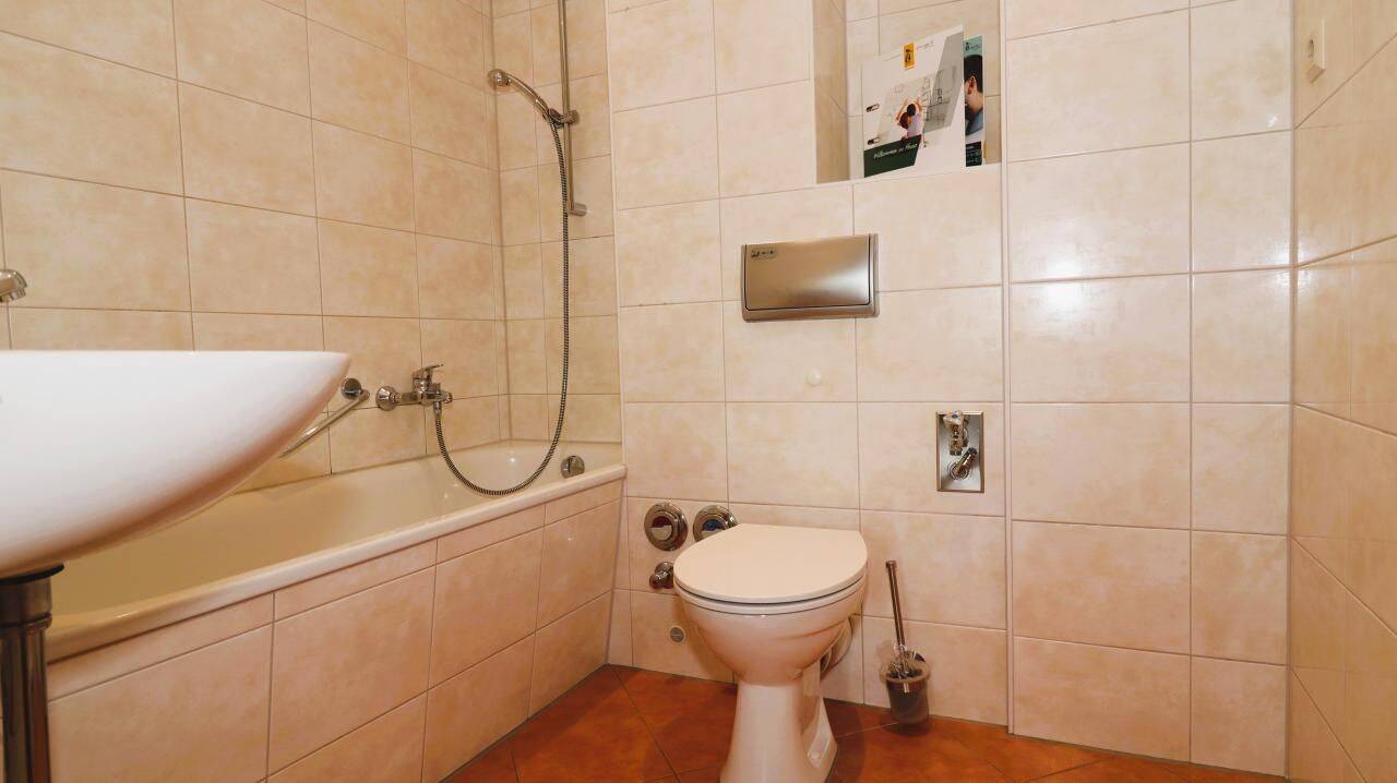 Geräumige 3-Zimmmer-Wohnung mit Balkon – Chemnitz – Vorschaubild 7