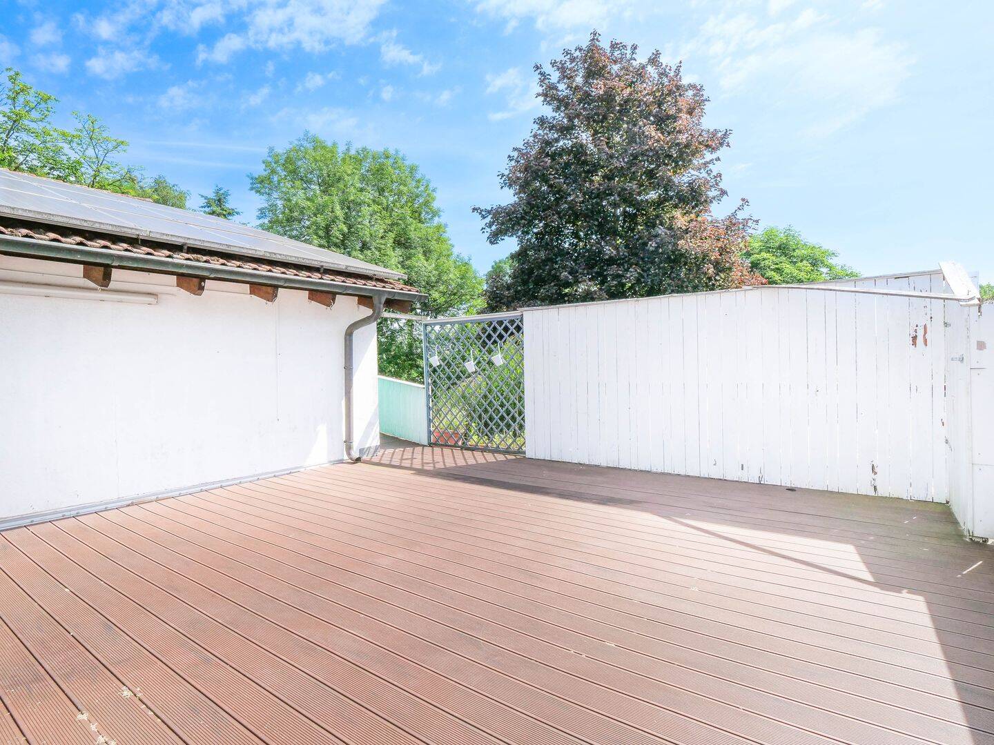 Großzügige Wohnung - Sonnige Terrasse in Leithe