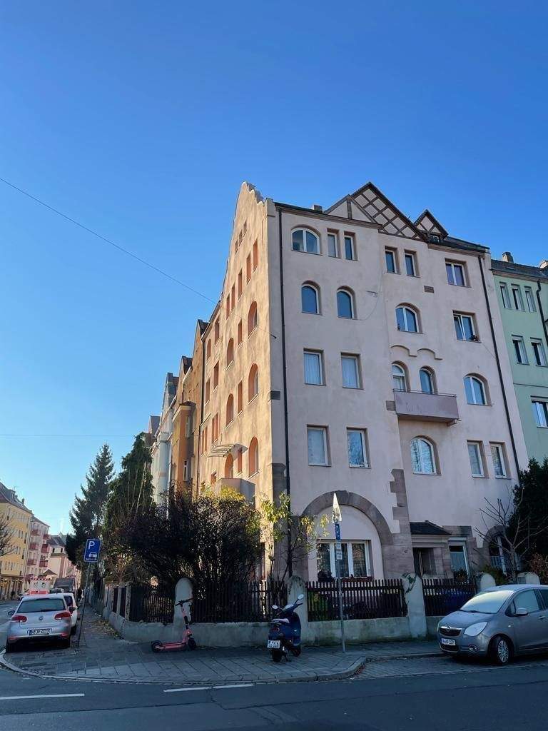 WOHNENE IN BESTLAGE 3-Zimmer-Wohnung im 2. OG – Nürnberg – Vorschaubild 2