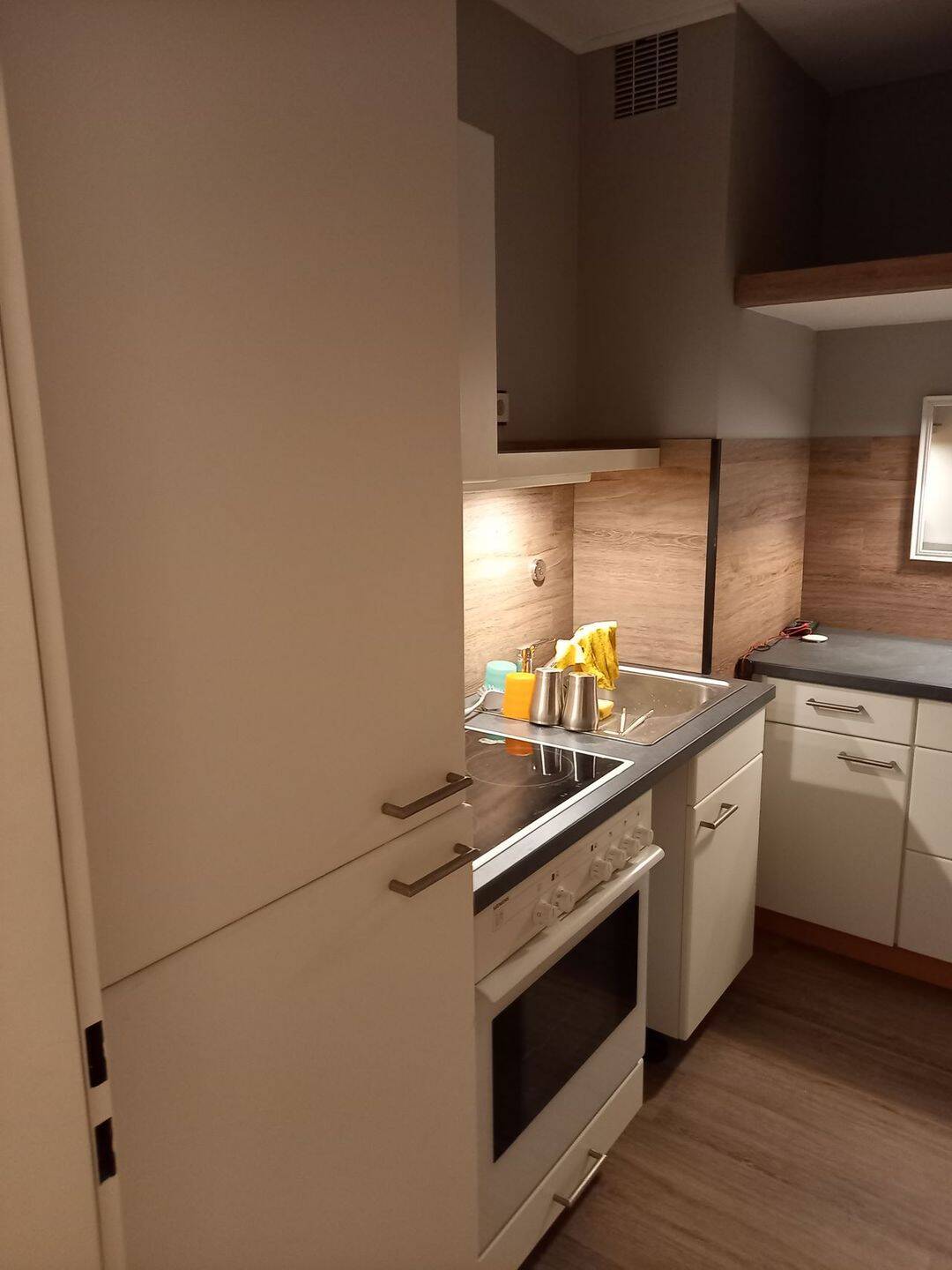 Helle 1-Zimmer-Wohnung mit Balkon – Dortmund – Vorschaubild 3